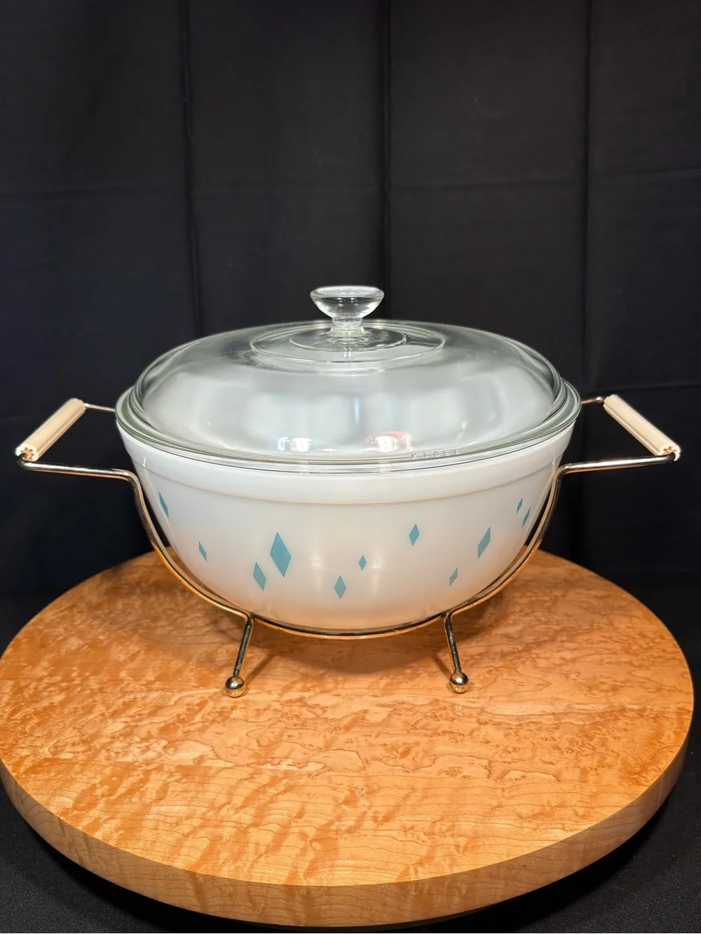 Vtg Pyrex Turquoise Diamonds Casserole Bowl Dainty Maid Set Lid Cradle